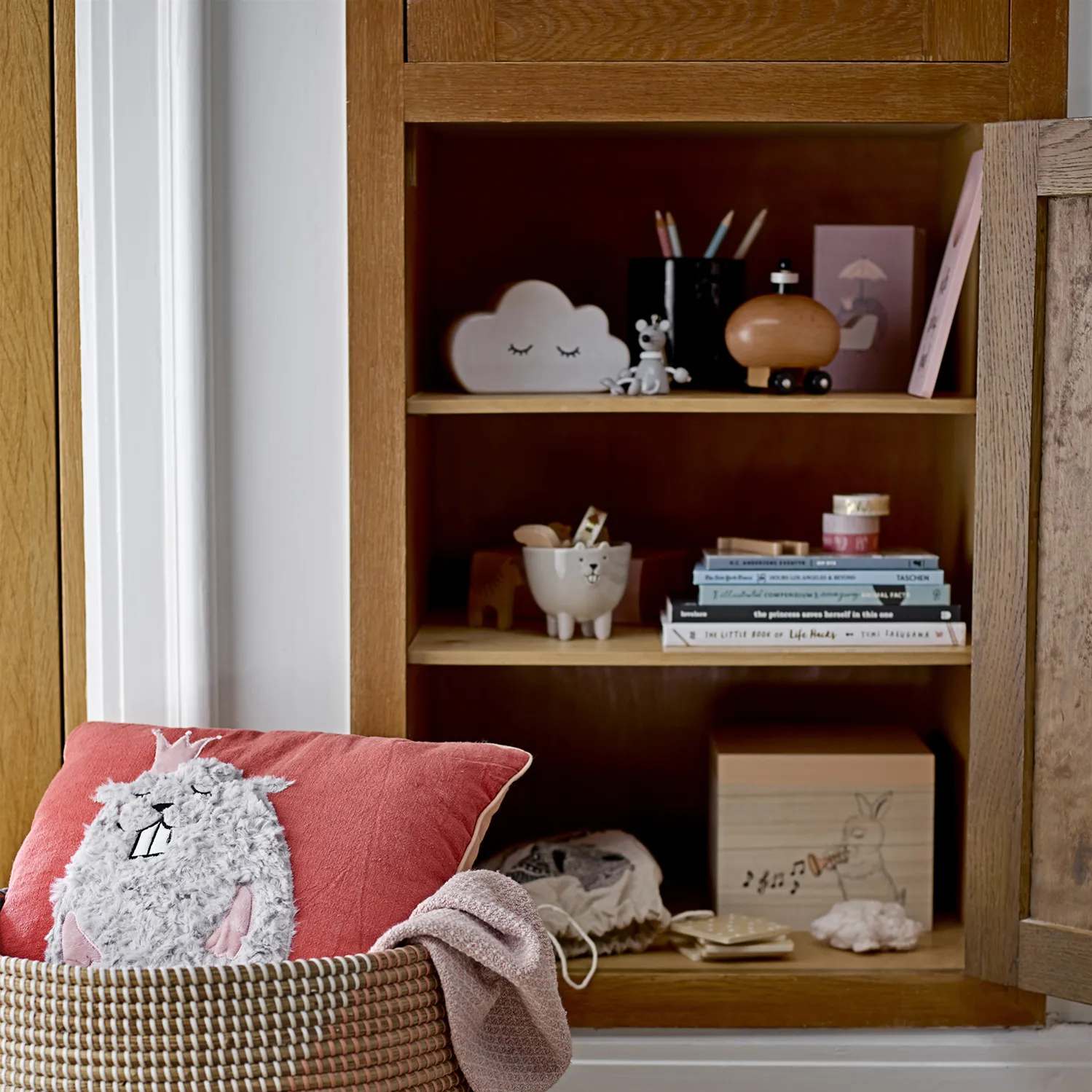 Bloomingville Lotus Spielzeugflugzeug 4 Bloomingville Lotus Spielzeugflugzeug – Bild 2