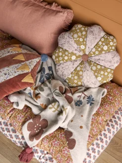 Bloomingville Raffe Kissen 37 X 40cm -Bloomingville 571477 01 15 EnvironmentImage 756b41ea51