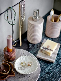 Bloomingville Lava Kerzenhalter 2 Teile 9 Bloomingville Lava Kerzenhalter 2 Teile -Bloomingville 576691 01 40 EnvironmentImage a695c91f0f